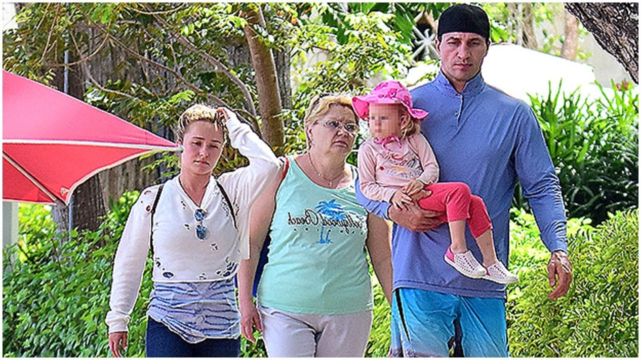 Hayden Panettiere Daughter